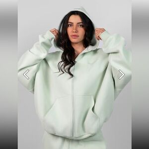 Comfort Mint Green Zip-Up Hoodie